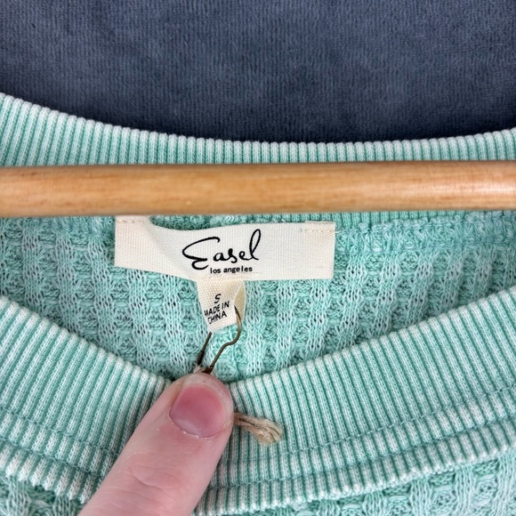 NWT Easel Los Angeles Light Blue Oversized Long Sleeve Waffle Peace tee sz Small - Picture 4 of 11
